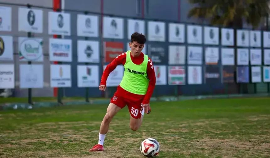 Karşıyaka’ya Adem Yeşilyurt İlaç Oldu