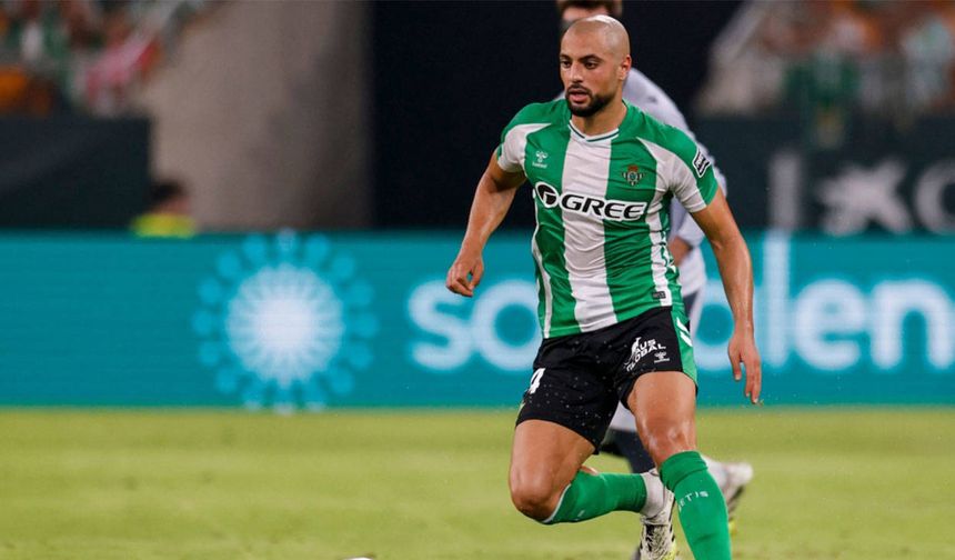 Real Betis'te Amrabat Gelişmesi: Geri Dönüyor