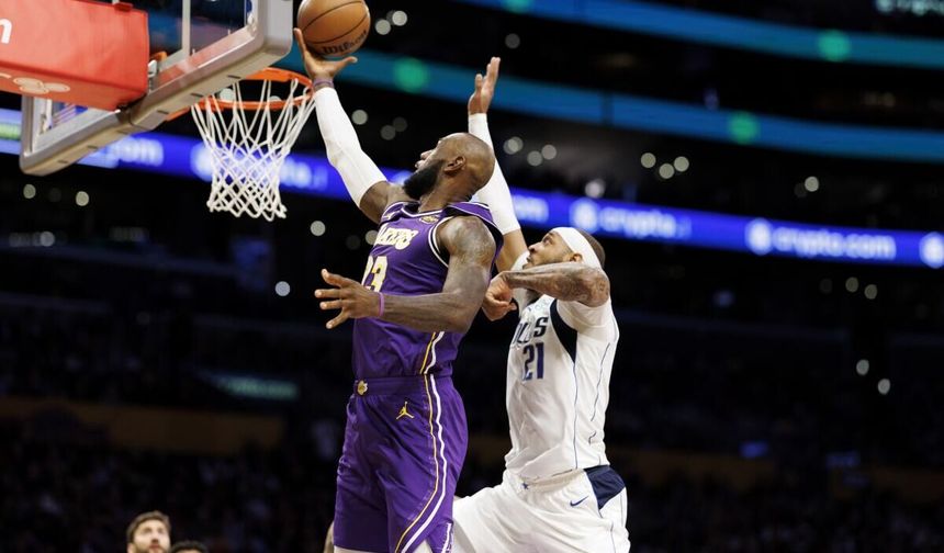 Lakers Kazandı: LeBron Tarihe Geçti