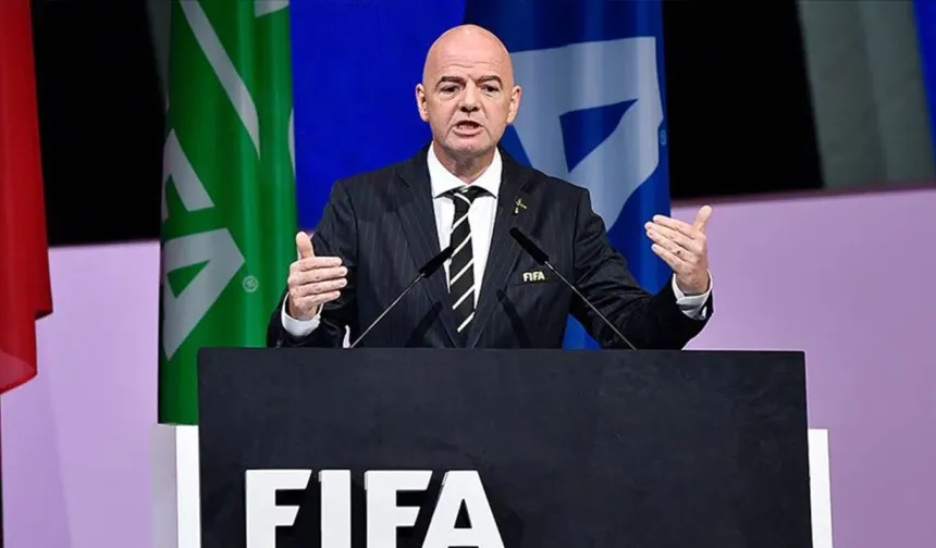 FIFA Başkanı Infantino: "Rusya'ya Olan Yaptırımlar Kalkmalı"