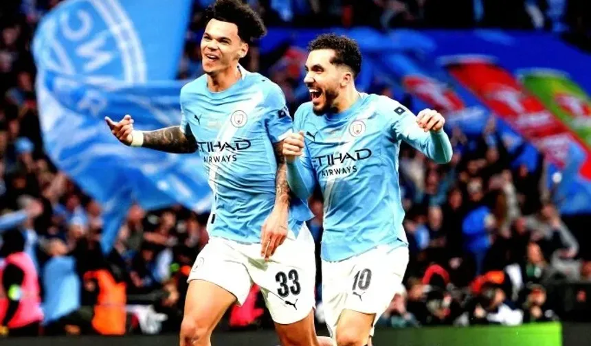 Lig Kupası Manchester City'nin!
