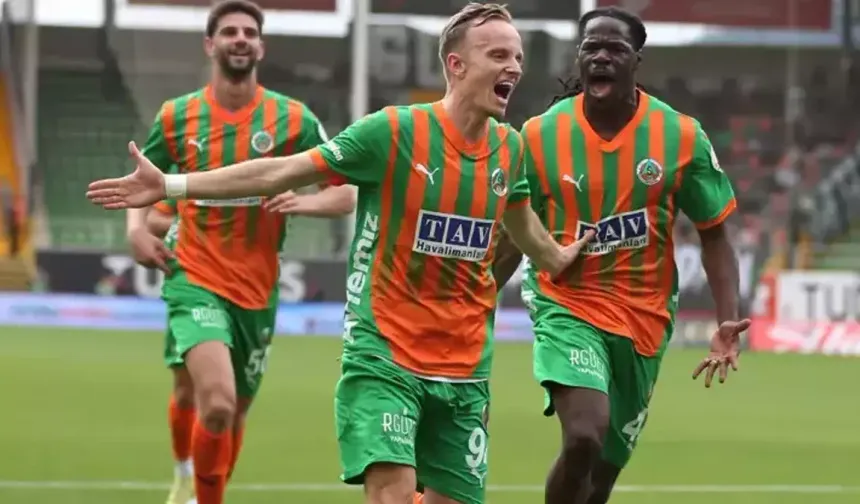 Trendyol Süper Lig ekiplerinden Alanyaspor'un Kosovalı oyuncusu Florent Hadergjonaj, Türkiye ile oynayacakları maç önces