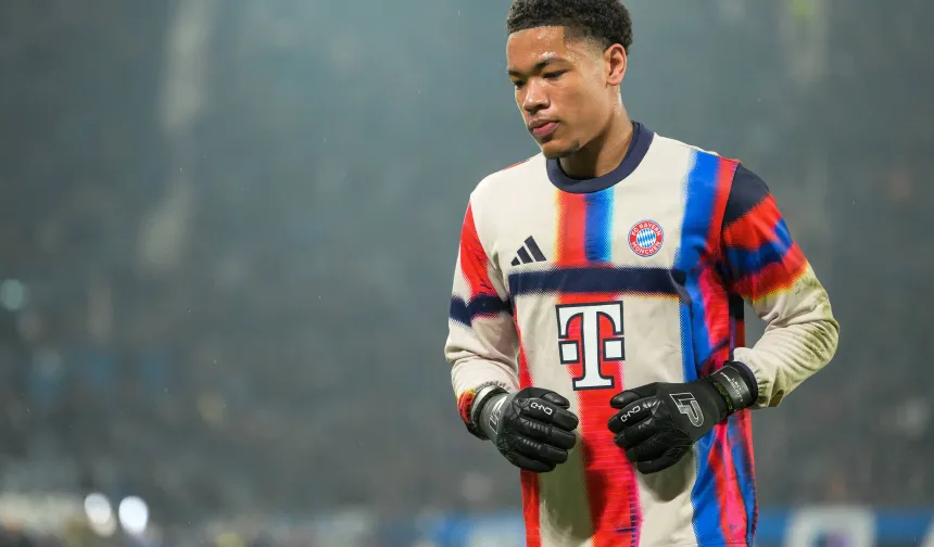 Bayern'de Kaleci Şoku: 16 Yaşındaki 4. Kaleci Oynayabilir