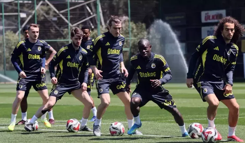 Fenerbahçe’de Şok Eksikler! İki Yıldız Konya Deplasmanında Yok