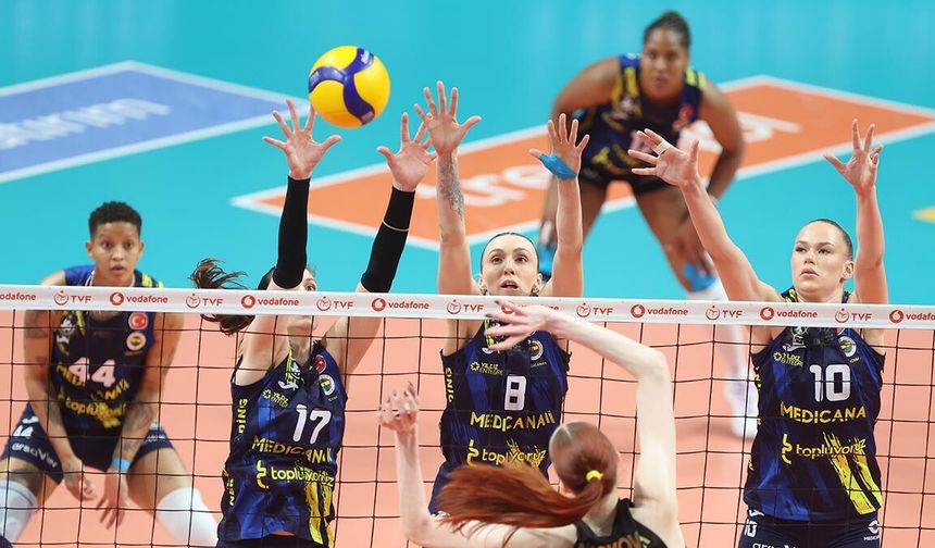 Final Serisinde İlk Maç: Fenerbahçe Vakıfbank'ı Ağırlıyor