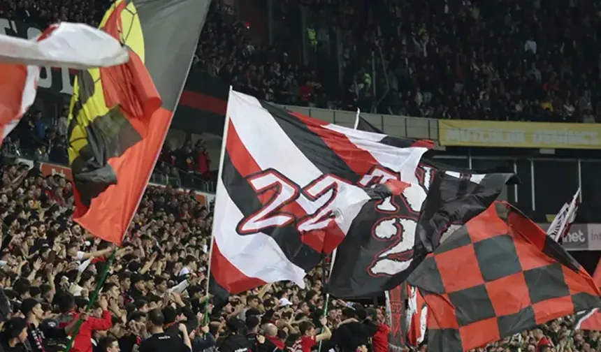 Eskişehirspor – Ayvalıkgücü maçına büyük ilgi: Biletler 1 saatte tükendi