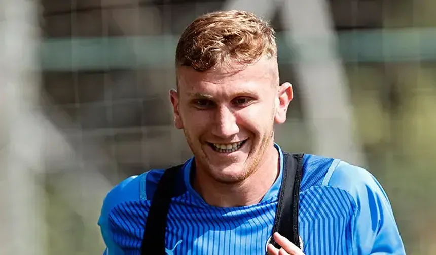 Özel: Bandırmaspor, Burak Kapacak'ı Kadrosuna Kattı