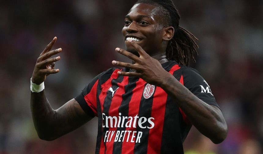 Özel: Rafael Leao İstanbul Hakkında Bilgi Aldı