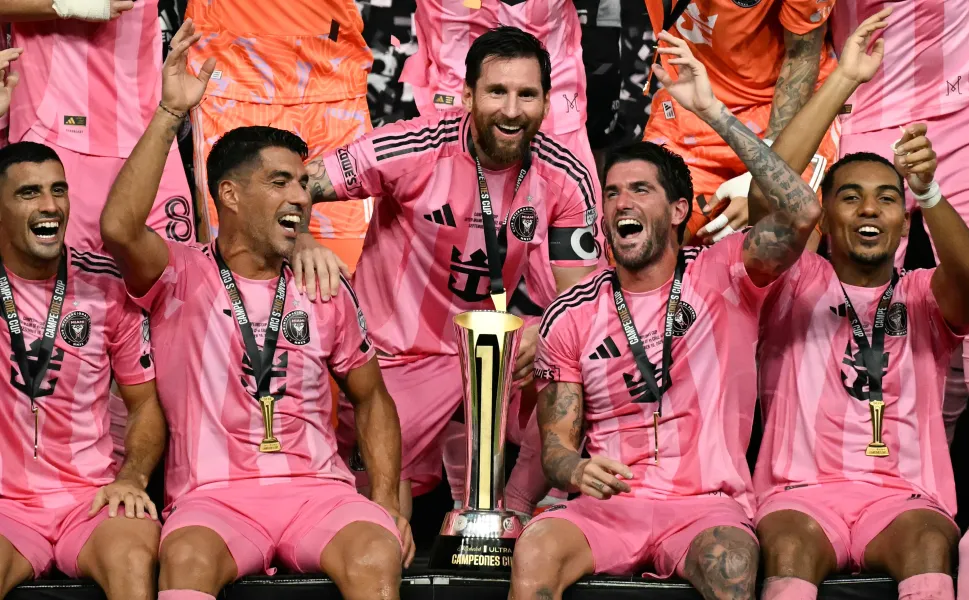 Messi Sabaha Karşı Şampiyon Oldu: Beckham'dan Ballon d'Or Mesajı