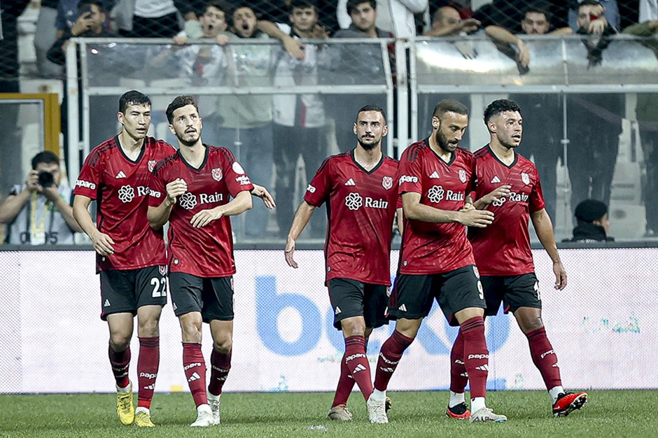 Beşiktaş'ın Bodo/Glimt karşısında ilk 11'i belli oldu! - Orta Çizgi -  Beşiktaş Haberleri