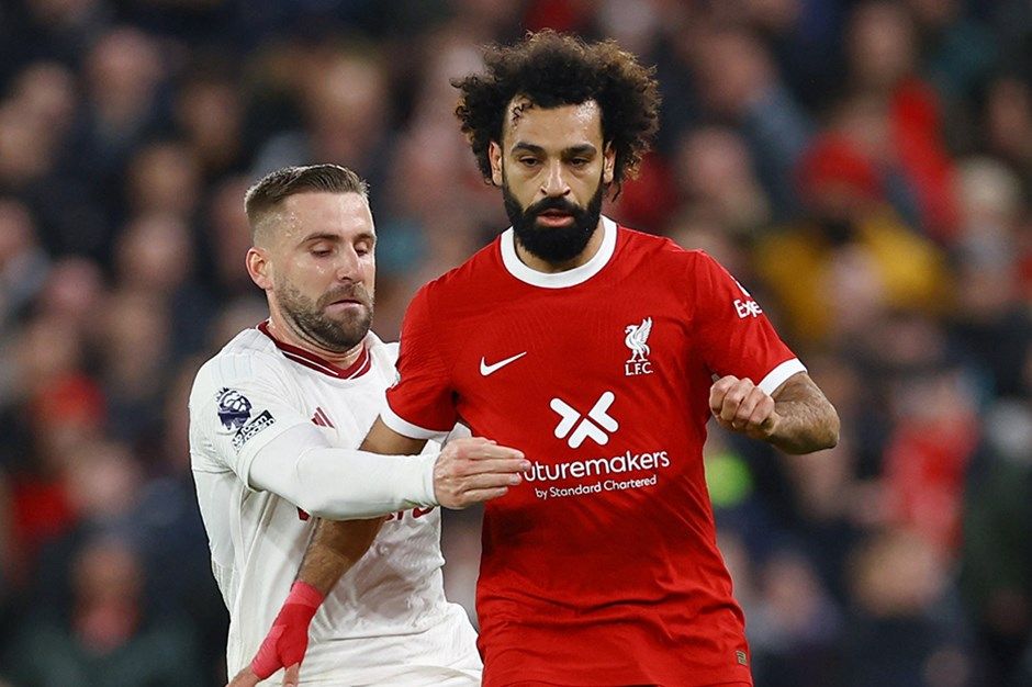 Liverpool, Manchester United ile puanları bölüştü