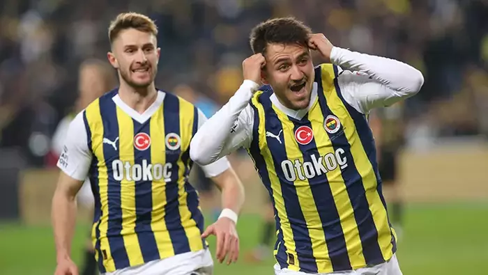 Fenerbahçe'nin Alanyaspor'u konuk edeceği maç beIN SPORTS 1 ekranlarında futbol severler ile buluşacak. Bu zorlu maçı beIN CONNECT ve TOD TV üzerinden de seyredebilirsiniz.