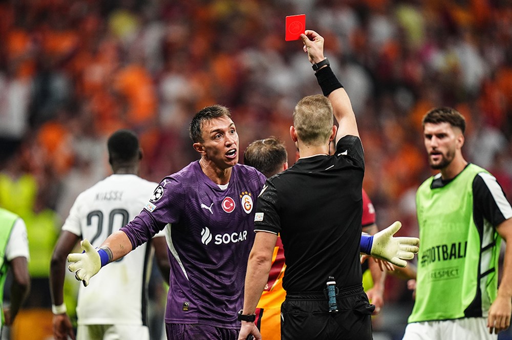 Muslera-18