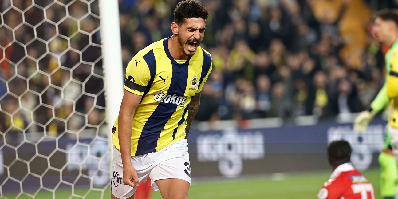 Fenerbahçe'de Samet Akaydin Gerçeği! İlginç Mourinho Faktörü...