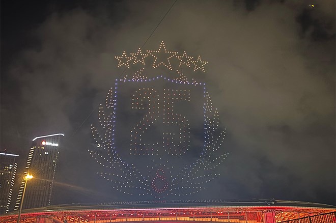 Alatasaray'ın Şampiyonluk Kutlamaları Drone Şovla-1