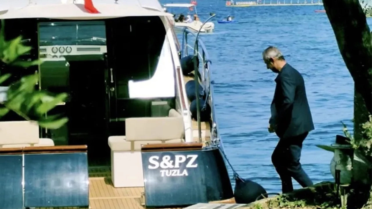 Yalı